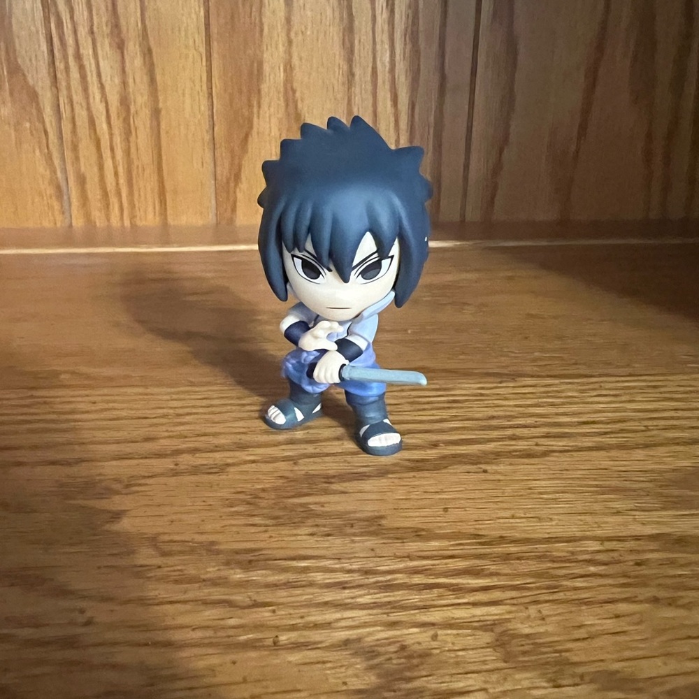 Naruto Mystery Mini Figure - Sasuke Uchiha